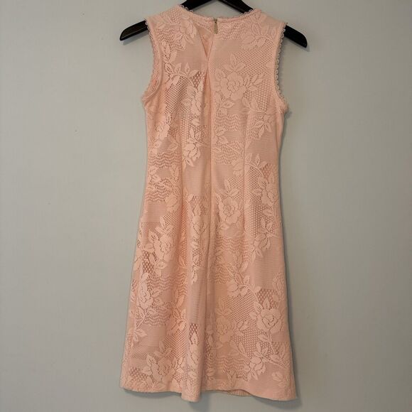 Karl Lagerfeld Size 4 Women's Peach Pink Sleeveless Lace Shift Dress Floral NWT - Picture 2 of 11